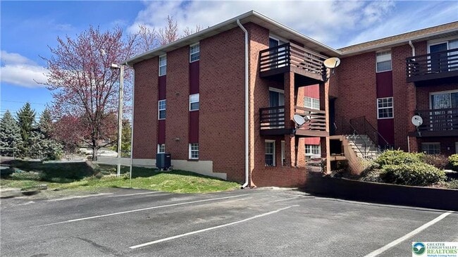 Foto del edificio - 3202 Winchester Rd
