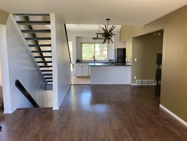 Foto del edificio - 4070 Autumn Heights Dr