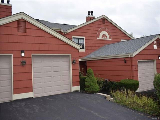 Foto principal - 90 Branchwood Ln
