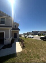 Building Photo - 100 Drifter Ln