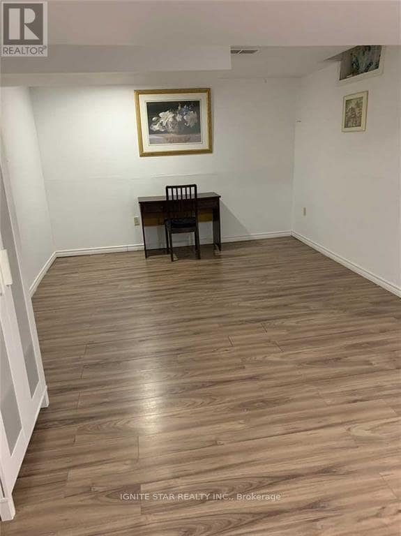 Building Photo - 68 Palomino Dr