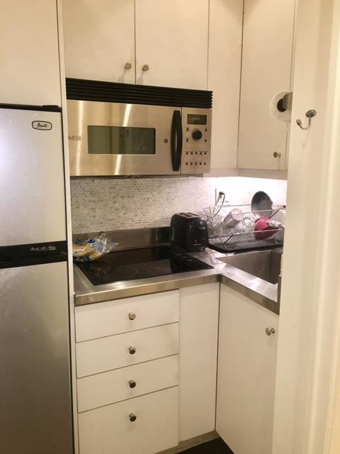 Foto del edificio - 229 W 16th St