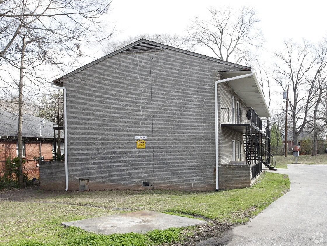 Foto del edificio - 3196 Church St