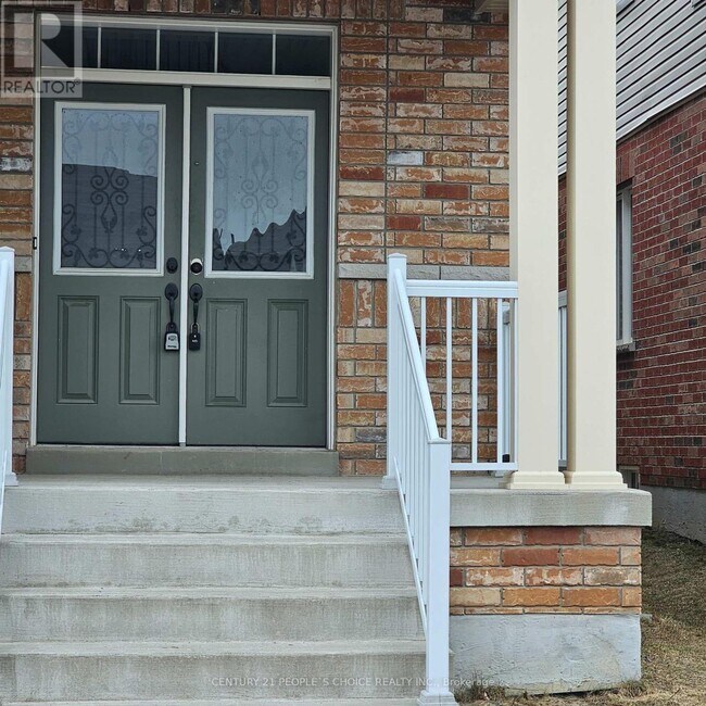 Building Photo - 488 Greenwood Dr