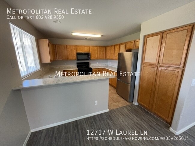 Building Photo - 12717 W Laurel Ln