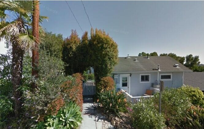 Primary Photo - 610 Maple Ave