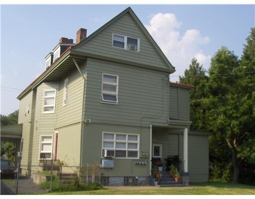 Building Photo - 142 Lee St