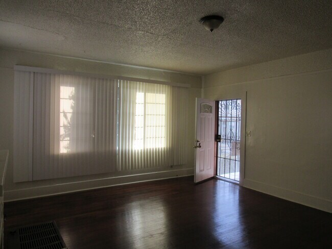 Foto del edificio - 600 51st St