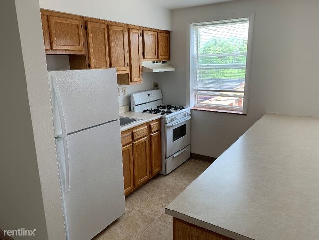 Foto del edificio - 407 E 38th St