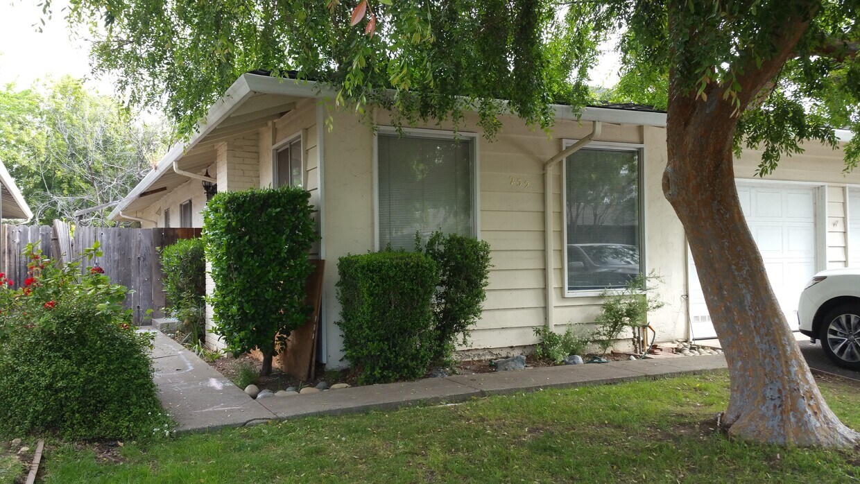 252 Penn Way, Los Gatos, CA 95032 House for Rent in Los Gatos, CA