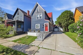 Building Photo - 250 West Ave