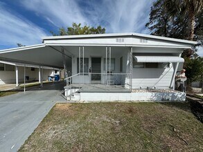 Building Photo - 1007 51st Ave W
