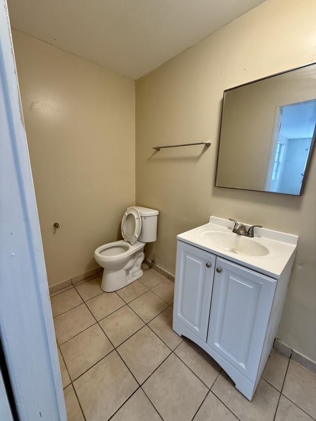 Foto del edificio - 4 bedroom in Jacksonville FL 32208