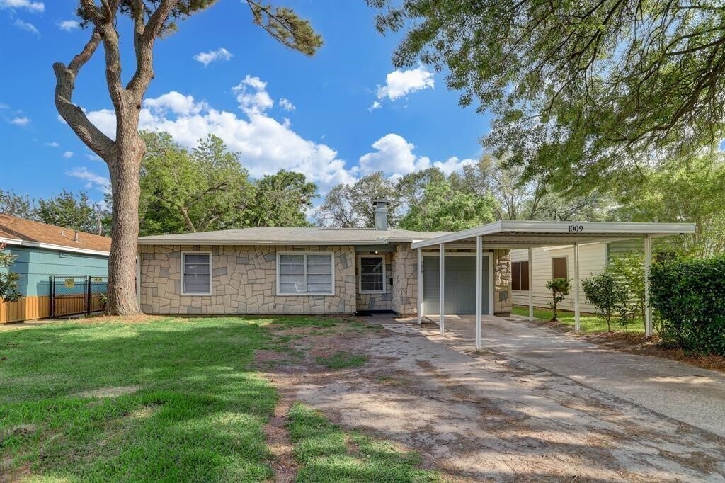 Foto principal - 1009 15th Ave N