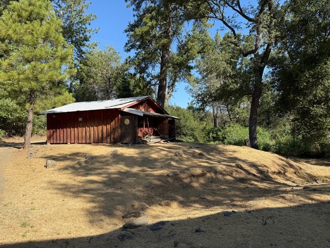 Building Photo - 6276 Cobey Ln