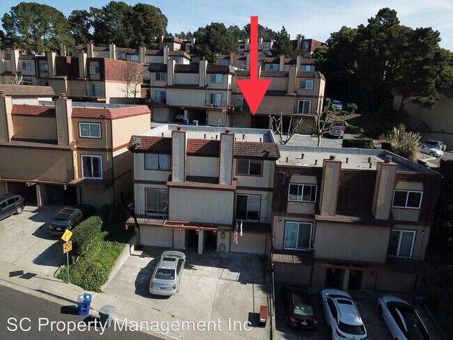 Foto del edificio - 826 Stonegate Dr