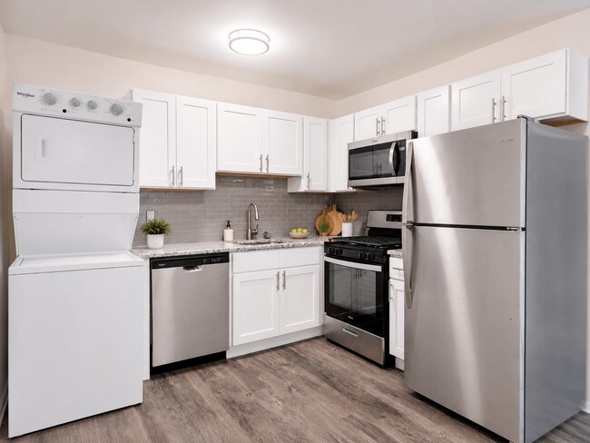 Building Photo - Woodacres Apartment Homes