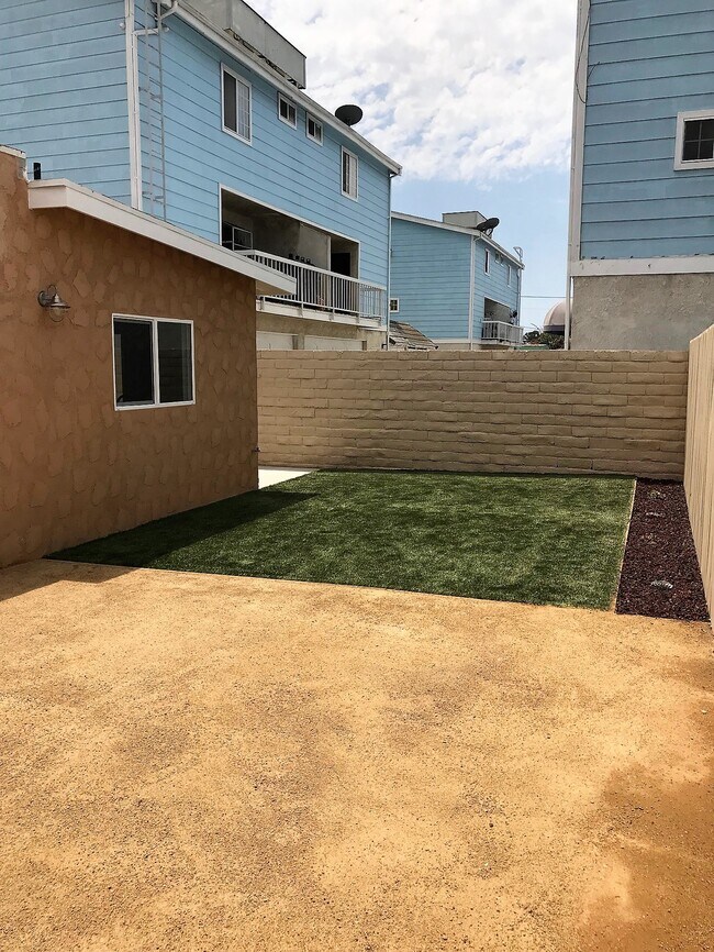 Foto del edificio - 22633 Figueroa St