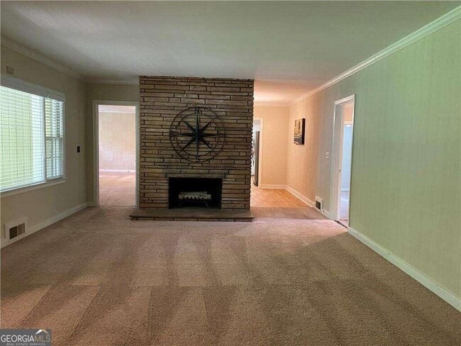 Foto del edificio - 2717 Redding Rd NE