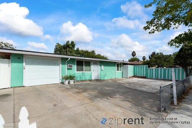 Building Photo - 4 br, 2 bath House - 1470 Palmview Way, Sa...