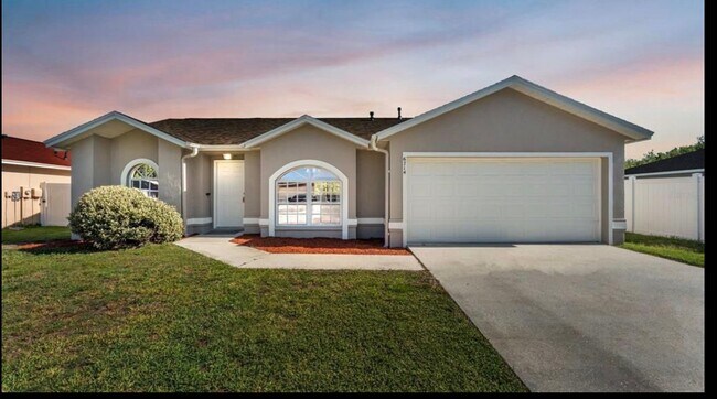 Foto del edificio - 6714 Shepherd Oaks St