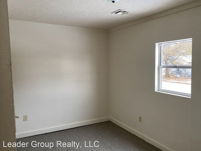Building Photo - 2 br, 1 bath House - 47 W Seneca