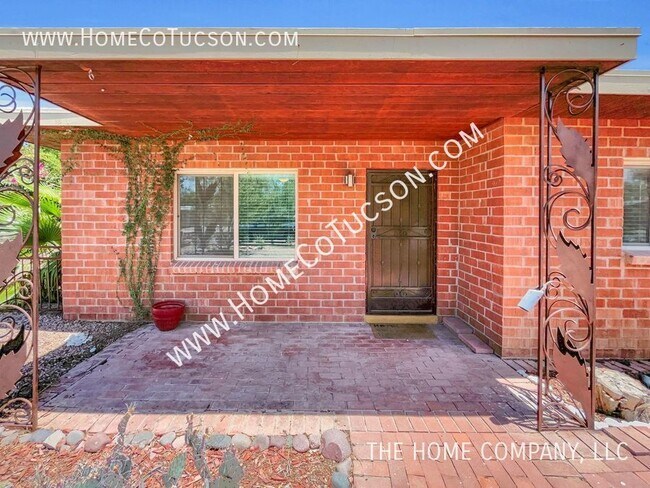 Building Photo - 2702 N Richey Blvd
