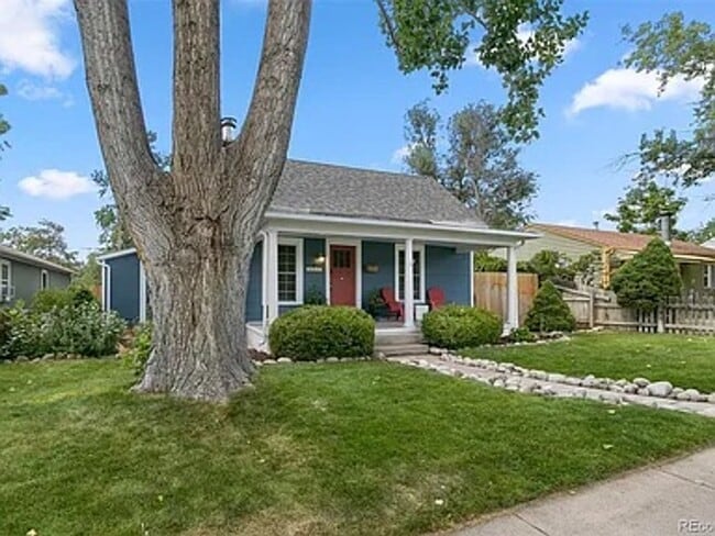 Photo - Charming 2 Bed 2 Bath house with Basement flex room in the heart of Englewood!