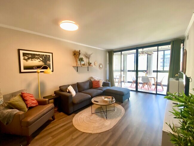 Photo - 1001 N Randolph St Apartment