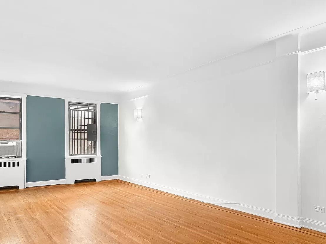 30-83 Crescent Street - 30-83 Crescent Street