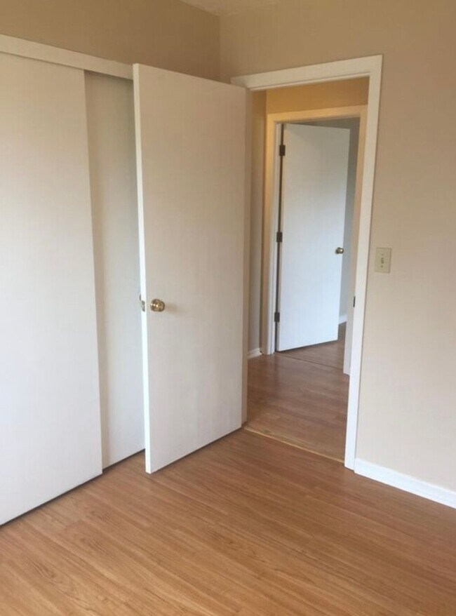 Foto del edificio - 2864 Creith Ct