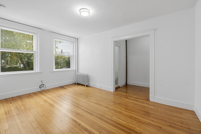 Foto del edificio - 170 Maple St