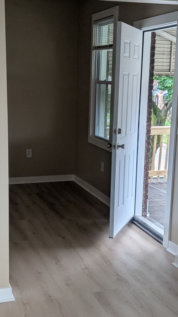 Building Photo - 1463/1465 West Euclid