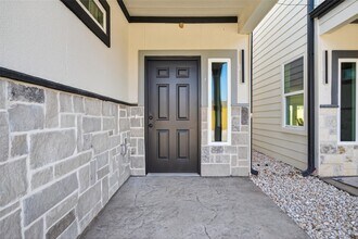 Building Photo - 12307 New Jordan Ln