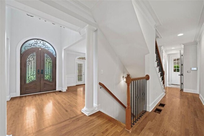 Foto del edificio - 1230 New Britain Dr SW