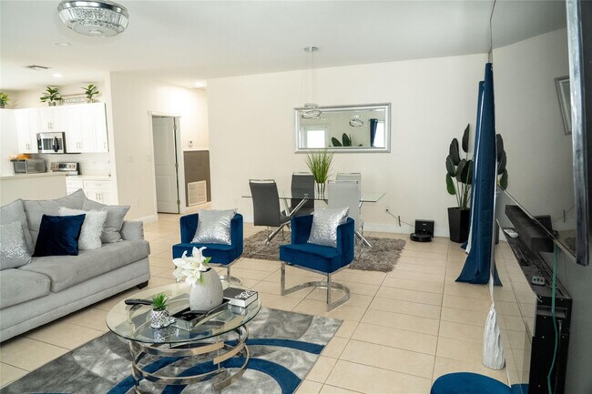 Foto del edificio - 2710 NW 5th St