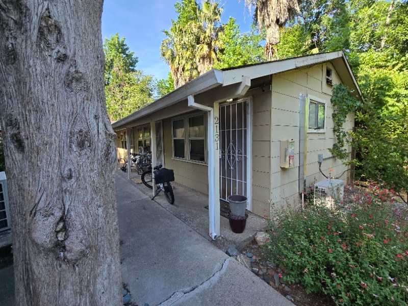Building Photo - 2123 Waldon St