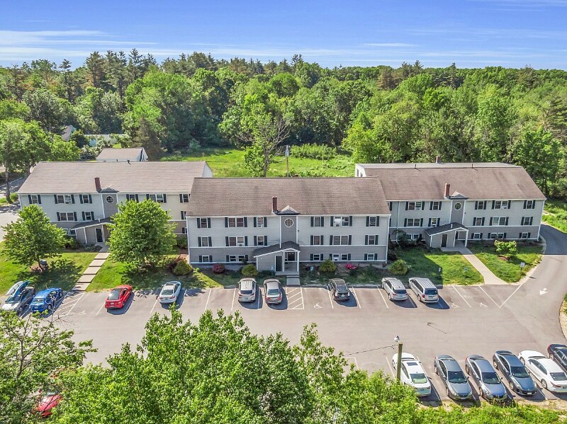 150 Indigo Hill Rd, Somersworth, NH 03878 Room for Rent in