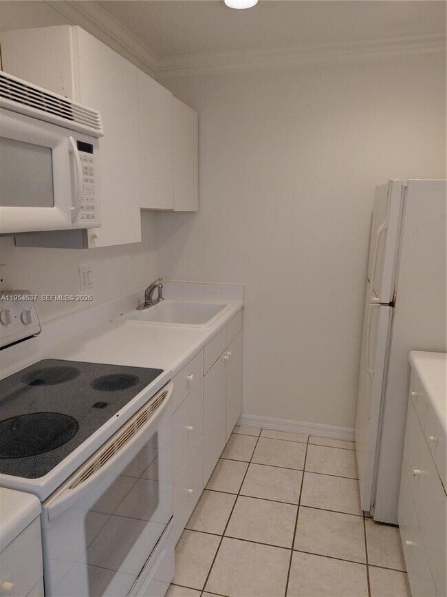 Foto del edificio - 731 Hummingbird Way