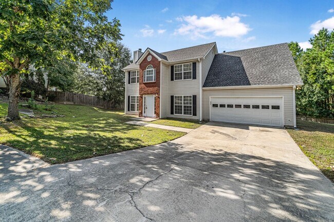 Foto del edificio - 4BR/2.5BA Open & Bright Lawrenceville Home