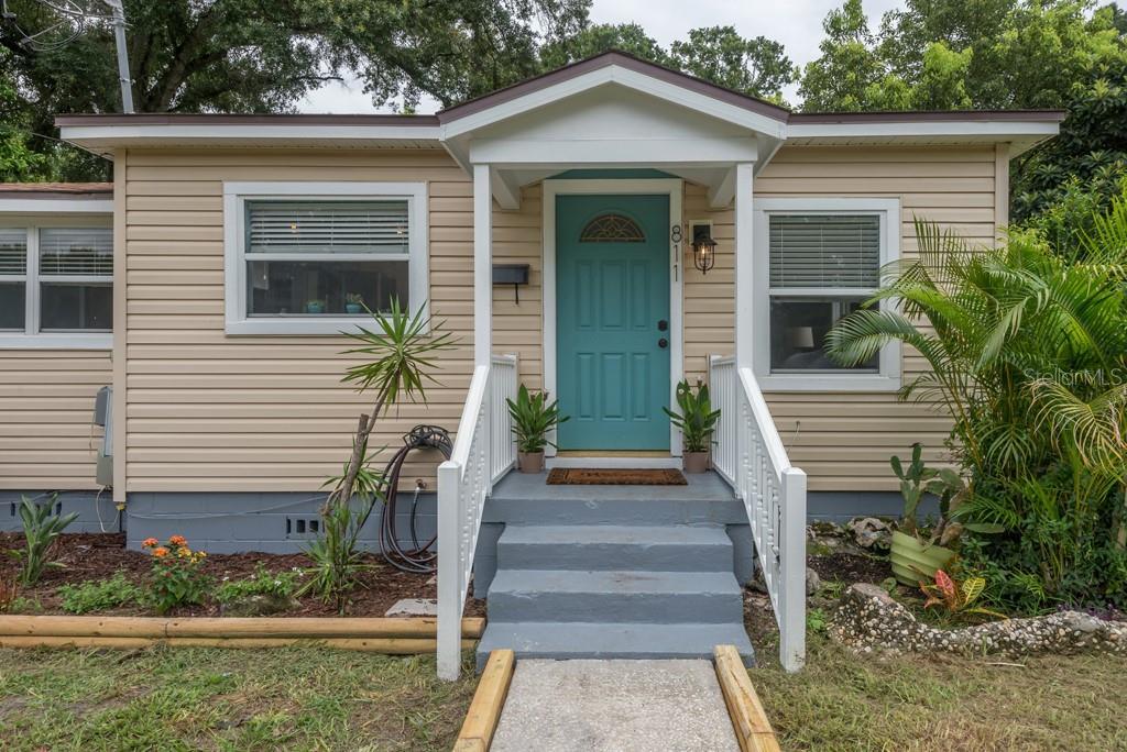 Primary Photo - 811 W Peninsular St