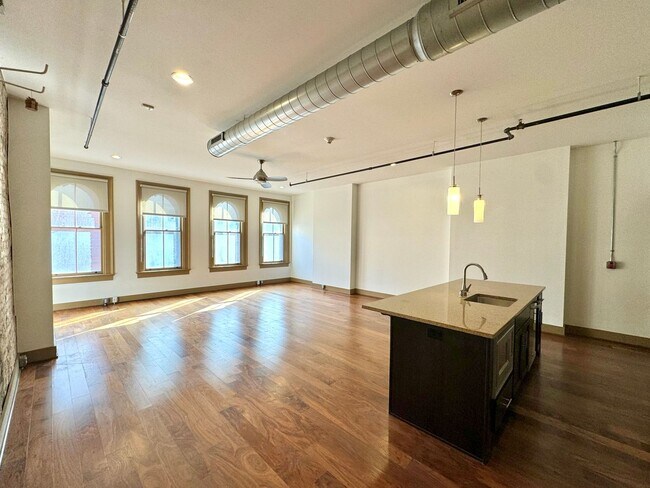 Foto del edificio - 641 Walnut St