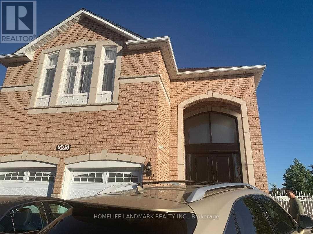 Photo principale - 595 Highglen Ave