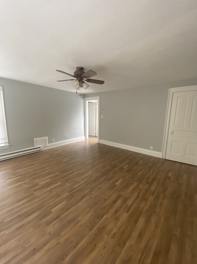 1261 Dayton St Unit 1, Hamilton, OH 45011 Condo for Rent in Hamilton