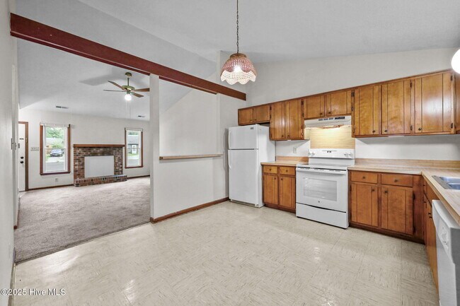 Foto del edificio - 204 Corey Ct