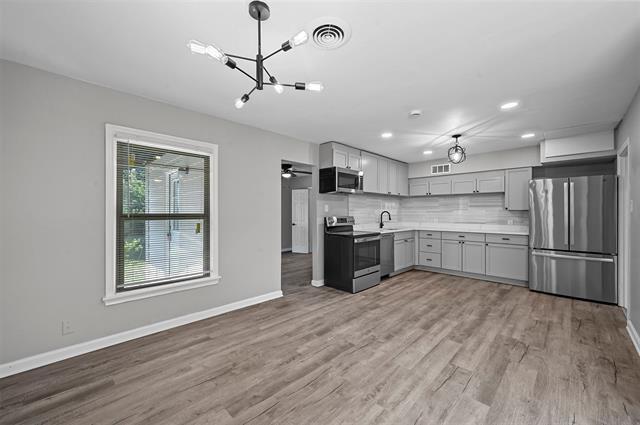 Building Photo - 3677 Rockdale Dr