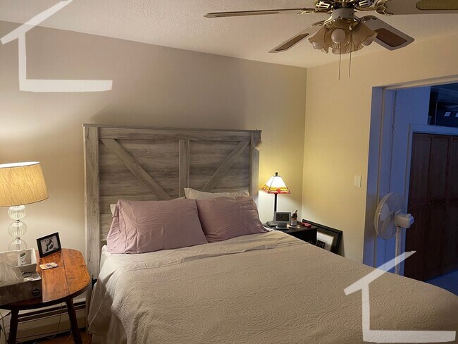 Foto del edificio - 6/1 Modern 2BR apartment near B/C trains, ...