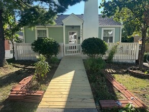 Building Photo - 3896 Weirman Ave