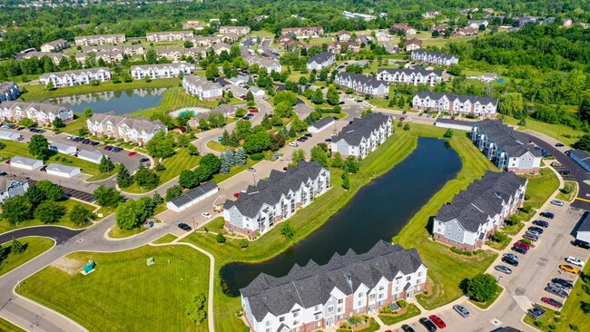 Building Photo - Heatherwood Apartments