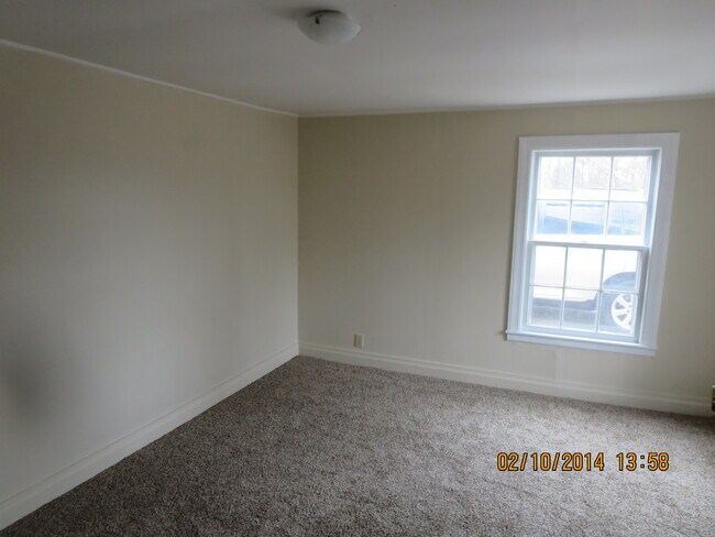 Foto del edificio - 825 Reservoir Rd